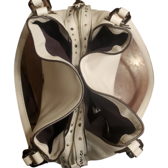 Coach Edie Shoulder Bag 31 With Star Rivets - Picture 9 of 10